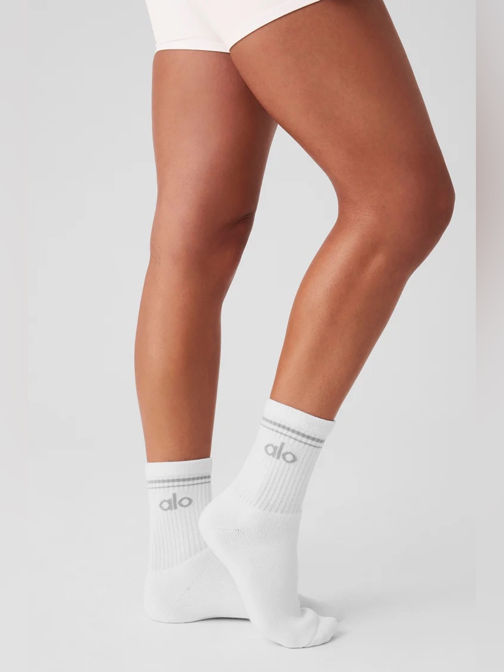 ALO Yoga White Half-Crew Athletic Socks with titanium Logo Stripes size small